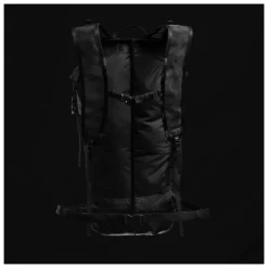 Matador Freerain22 Waterproof Packable Backpack - Walking Backpack -Outdoor Sports Gear matador freerain22 waterproof packable backpack walking backpack detail 5